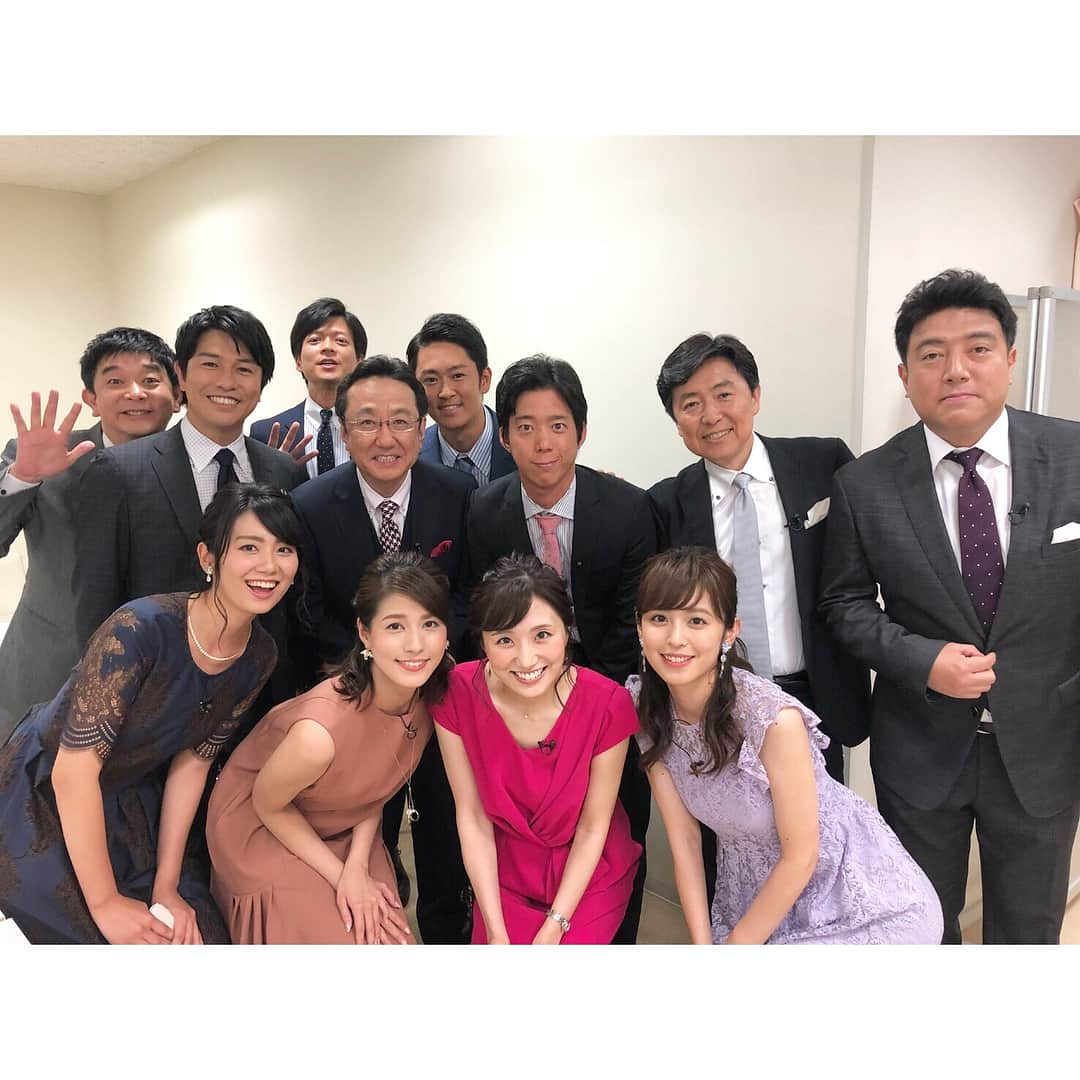 永島優美さんのインスタグラム写真 - (永島優美Instagram)「* 我らが山﨑アナのウエディングドレス姿👰🏻💕 あまりの綺麗さにうっとりでした😍✨ * 今夜11:10〜『さんまのお笑い向上委員会』 山﨑アナとおばたのお兄さんの披露宴、今回がクライマックス🌟 是非ご覧ください♫ * #芸人さんも大集合 #怒涛のお笑いの掛け合い #ずっと笑いっぱなしの収録でした😂 #ゆきさんお兄さんお幸せに✨」6月30日 17時22分 - yuumi_nagashima