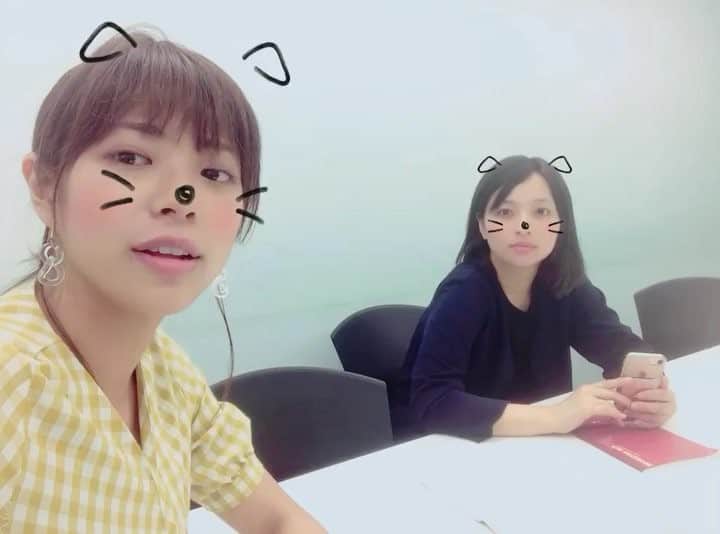 わちみなみのインスタグラム：「水崎綾女さんと中国語レッスン🐶 . 今天水崎给我做飯🍕 . #水崎綾女 さん @misakiayame  #中国語 #学习汉语」