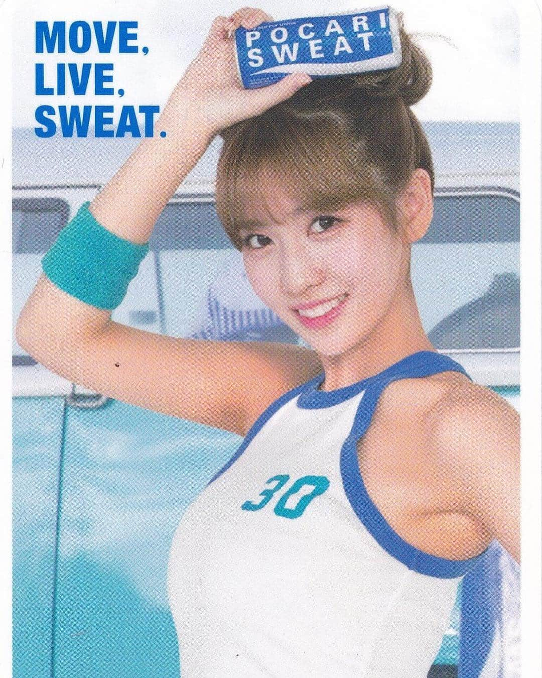 モモさんのインスタグラム写真 - (モモInstagram)「♡ [Scan] #모모 - 180630 Twice x Pocari Sweat Card #트와이스 #모모 #平井もも #もも #TWICE © ztothek」6月30日 20時35分 - momojype