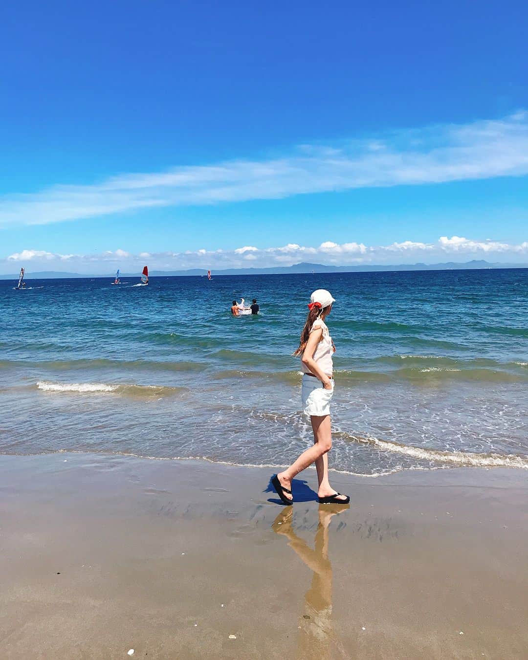 のインスタグラム：「☀️🏖 #beach #ocean #oceanview #bbq  #niceview #beautiful  #resort #holiday #friends #bff #me #model」