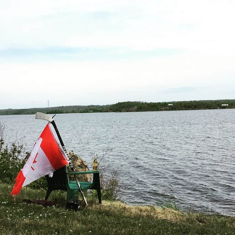 ギャレット・マッキーンさんのインスタグラム写真 - (ギャレット・マッキーンInstagram)「The air up here is so clean I can do math now💯  #canadadayweekend  #canada🇨🇦」7月1日 5時35分 - gmackeen