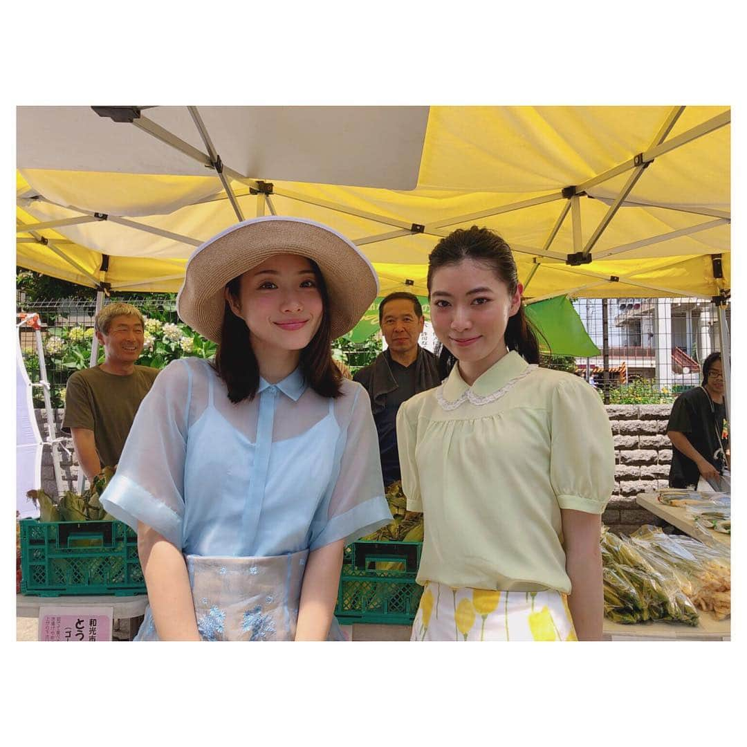 安田聖愛さんのインスタグラム写真 - (安田聖愛Instagram)「さとみさんと軽トラ市のおじさまと。 今日から東京メトロのCM 和光市篇です。 チェックよろしくね。 #findmytokyo #東京メトロCM #石原さとみ #安田聖愛 #和光市 #軽トラ市」7月1日 15時05分 - seiayasuda