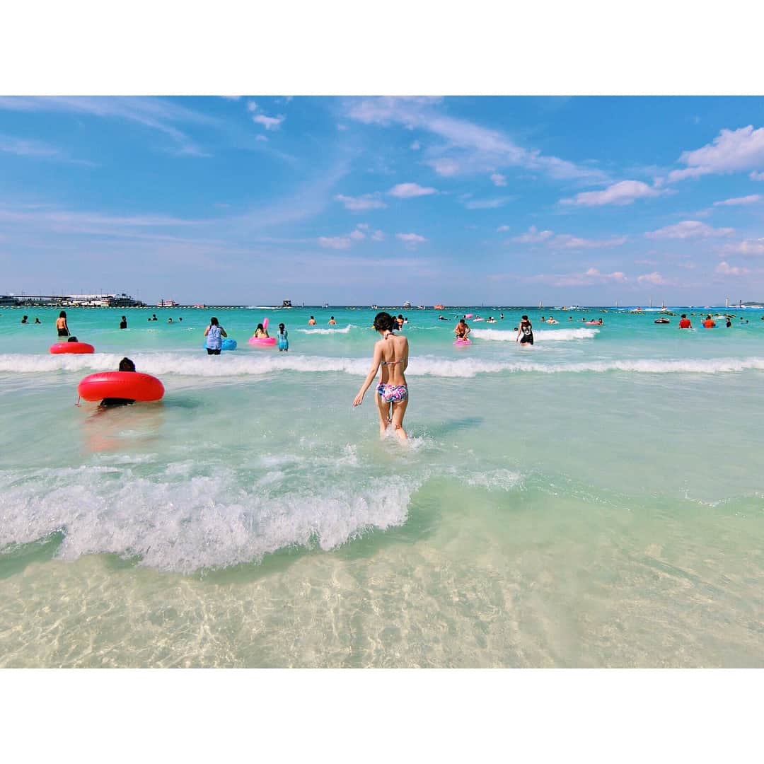 的場絢香さんのインスタグラム写真 - (的場絢香Instagram)「#20180701 7月！夏がきたーーっ☀︎ (北陸の梅雨明けはまだですが。) キレイな海に行きたいな🐠𓇼 _________________________ #7月スタート #夏 #海  #タイ旅振り返り  #またいきタイ #マトバの海外旅行記  #HelloJuly #beach  #Thailand #kohlan」7月1日 15時47分 - ayaka_matoba