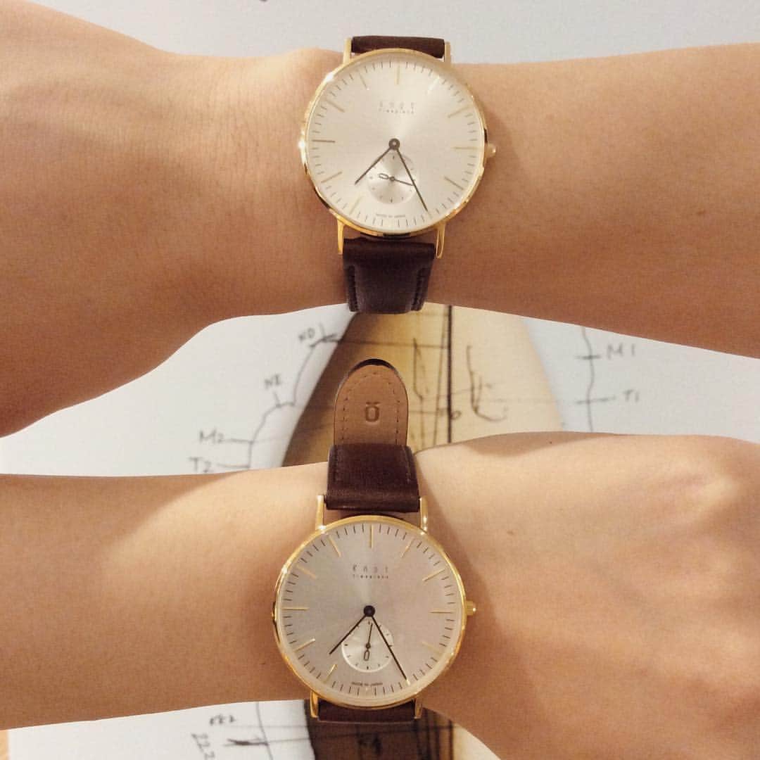 Maker's Watch Knotさんのインスタグラム写真 - (Maker's Watch KnotInstagram)「Maker's Watch Knot  CS-36YGSV/TT-16DBYG CS-36YGSV/TT-16DBYG  #knot_official #shinsaibashi #minamisenba #smallsecond_knot  #tochigileather #musubuproject #sapphireglass  #watch  #exclusive #madeinjapan #customized #traditional_shape  #ノット #日本製 #メイドインジャパン #時計 #ペアウォッチ #カスタムウォッチ #スモールセコンド #大阪 #心斎橋 #南船場 #栃木レザー #サファイアガラス #POPUP最終日」7月1日 17時39分 - makers_watch_knot