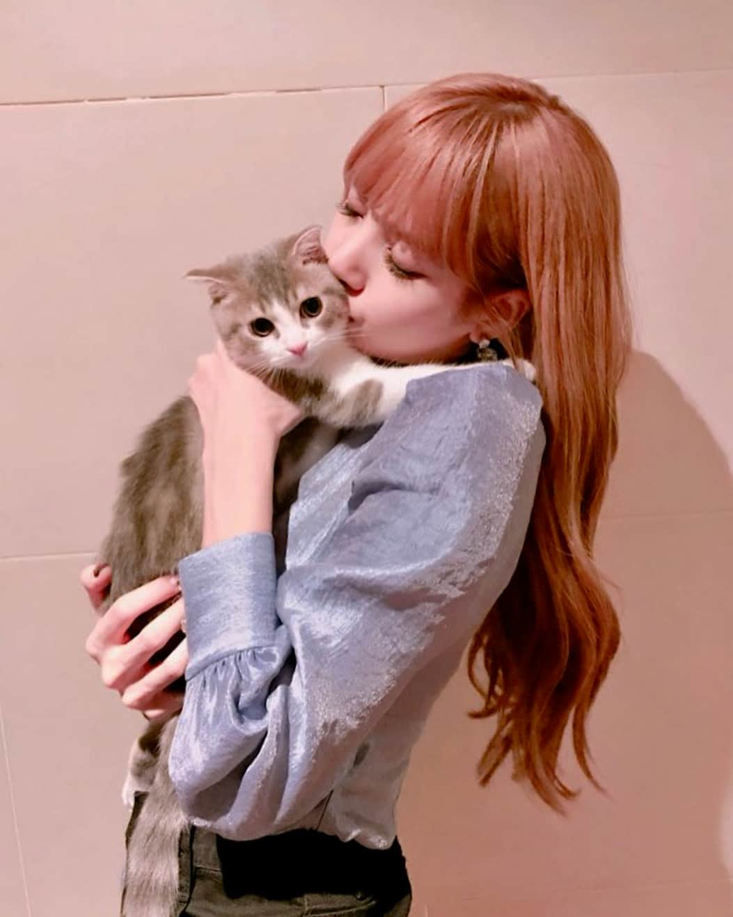 リサさんのインスタグラム写真 - (リサInstagram)「#BLACKPINK#LISA#블랙핑크#리사#리오 💕LEO💕」7月2日 0時07分 - lalalalisa_m