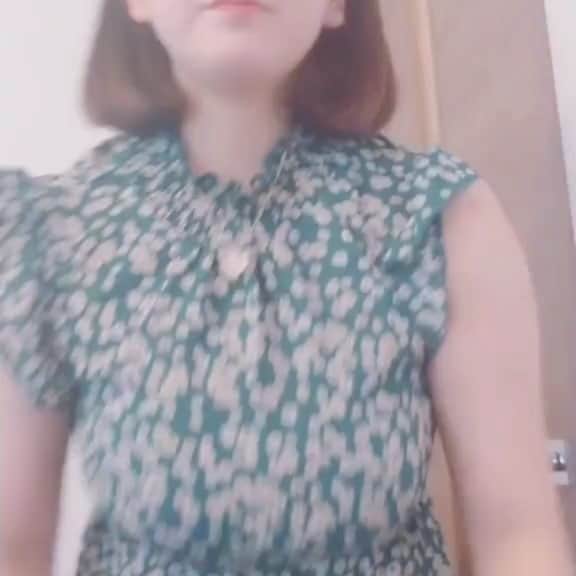 うさまりあのインスタグラム：「め組のひと踊ってみたよ❤  Tik Tok 始めました❤  ID:usa_maria 検索してね🔍  @tiktok_japan  #TikTokJapan #うさまりあ  #海苔バター #バター  #め組のひと #踊ってみた」