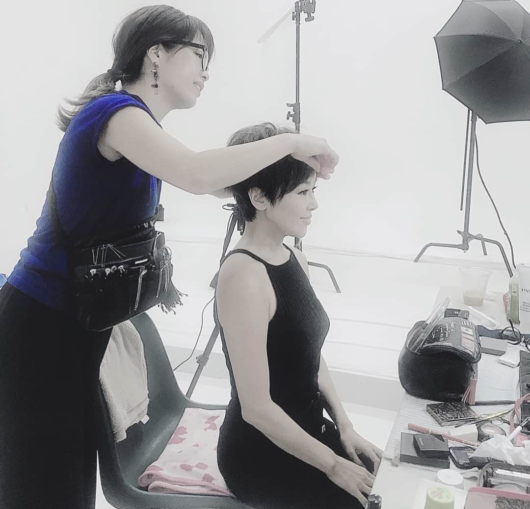 金子エミさんのインスタグラム写真 - (金子エミInstagram)「＃hairmake #ヘアメイク💄❤️💄❤️ #mikikimura ＃木村三喜 さん」7月2日 6時56分 - emikaneko1114