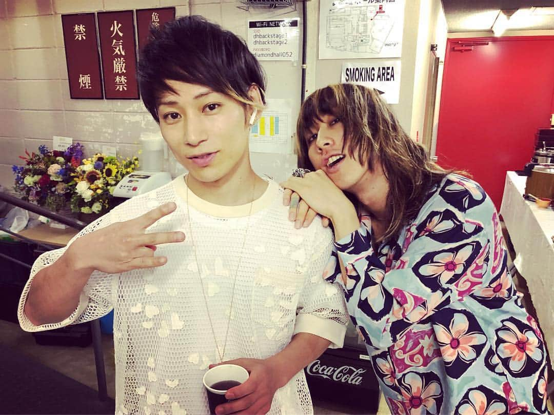 渋谷龍太さんのインスタグラム写真 - (渋谷龍太Instagram)「名古屋diamond hall。 UVERworld vs SUPER BEAVER。  #uverworld #superbeaver #名古屋」7月3日 13時58分 - gyakutarou