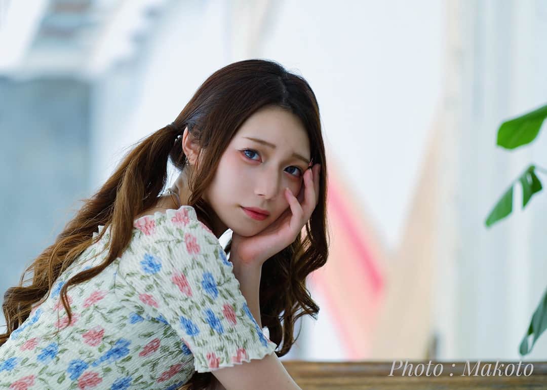 小日向楓のインスタグラム：「･ ･ 暑い中の撮影お疲れさまでした🌞 ･ ･ #ポートレート #ポートレートモデル #写真 #写真好きな人と繋がりたい #カメラ #スタジオ #被写体 #撮影 #撮影会 #camera #summer #photo #model #portrait #make #japanesegirl #instagram #instagood #followme」