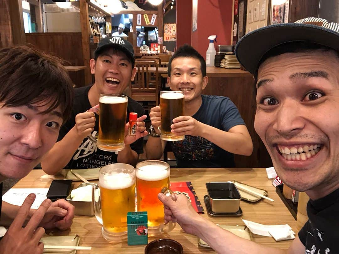 佐藤太一郎さんのインスタグラム写真 - (佐藤太一郎Instagram)「夏の魔球'18、稽古20日目。 NGKで深夜の場当たり。 たくさんのスタッフさんに支えられて、舞台が作り上げられている。 セット・小道具・照明・音響、進行さんのサポートのおかげで、舞台に立たせてもらっている。 感謝しかない。 圧倒的な作品を創ることが、最大の恩返しと思って、本番に備えます。」7月3日 16時24分 - satotaichiro_shinkigeki