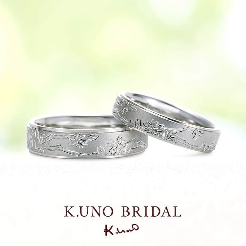 ハピハピリングのインスタグラム：「K.UNO BRIDAL . 桜 . いにしえより桜は実りの神が宿るといわれていました。 「ふたりの歩む人生に実りが多くありますように」との願いを込めて… . . 【来店予約キャンペーン🎉】 ただいまハピハピリングから 2つのお店を来店予約されたお客様に もれなく！10,000円分の商品券をプレゼント中です🎅🎁 . 指輪を探しているけど、一店舗じゃわからない…🤔、 買うか分からないけれど、現物を見てみたい💍、 指輪選びデートをお考えの方👬、etc... . また、1店舗のみ来店予約でも 8,000円分の商品券を差し上げております🎁 ご都合に合わせてお選びくださいね📝 . . #日本中のプレ花嫁さんと繋がりたい #ウェディング #ウェディングドレス #結婚準備 #前撮り #全国のプレ花嫁さんと繋がりたい #ブライダル #ドレス #披露宴 #ウェディングフォト #婚約 #式場探し #フォトウェディング #海外ウェディング #ハワイ挙式 #ハワイウェディング #ヘアアレンジ #marry花嫁 #ハワイ #ブライダルフェア #ウエディング #ウェディングレポ #ヘアメイク #ブーケ #和装 #海外挙式 #東京 #大阪花嫁 #関西花嫁 #フォトジェニック」
