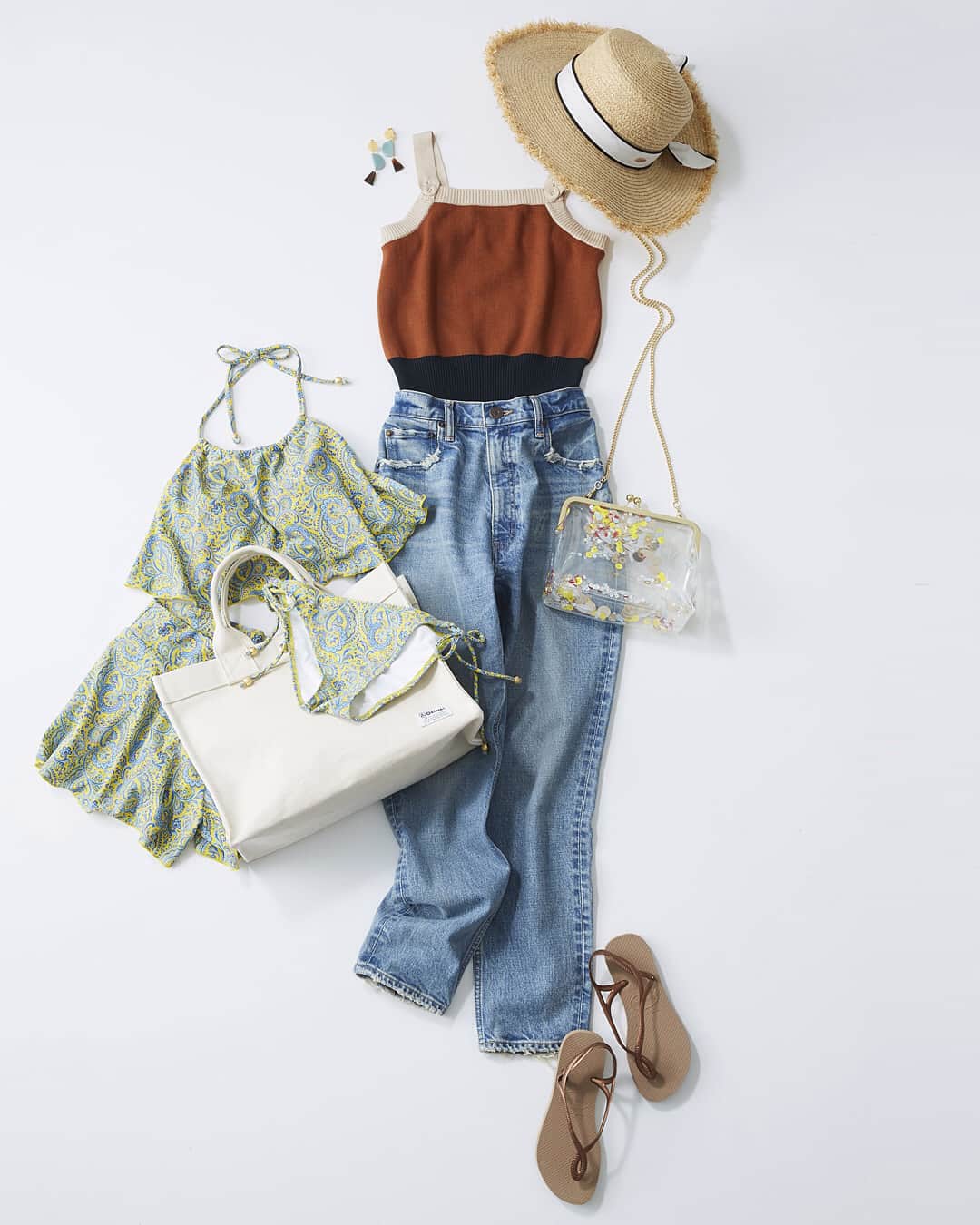 ルミネ公式のインスタグラム：「体になじむストレッチデニムをはき倒す #キャミソール ￥4,990+TAX #パンツ ￥15,800+TAX #水着 ￥22,000+TAX #ハット ￥4,300+TAX #イヤリング ￥3,200+TAX #トートバッグ ￥12,800+TAX #クリアバッグ ￥4,900+TAX #サンダル ￥2,900+TAX ・ [ #LUMINEMAGAZINE ] #lumine #ルミネ #レディアゼル #マウジー #三愛水着楽園 #アコモデ #ビショップ #プラザ #ootd #outfit #fashion #coordinate #コーディネート #ファッション #デイリーコーデ #コーデ #フォロー #田沼智美 http://magazine.lumine.ne.jp/?p=76922 ※商品の価格や取り扱い状況は撮影時点のもので、変更になることがあります。」
