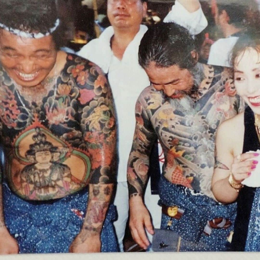 中野義仁さんのインスタグラム写真 - (中野義仁Instagram)「夏になると思い出す。元気だったあの頃。💪👍😀 楽しかったな〜👌👌👌 #H2ocean #H2oceanproteam #officialh2ocean ＃irezumi #her#matsuri #traditional #memories #friends  #japanestatoodesign #art #artist #artistmafia #tattoos #tattooing #tattoo #tattoomag #irezumi #inK #inkdmag #tattoomagazine #tattoos_of_instagram #tattoolifemagazine #tattooenelgy #tattooinstagram #tattoomania #artistmafia #tattoocultur #tattoocomunity #tattooculturmagazine #tattooare  @gusto73 @jessyentattoo  @dennis_camsupply @yokohama_tattoo_museum @souryou @kiwamijewelry @horiyoshi3shop @taiwantattooconvention」7月30日 18時43分 - horiyoshi_3
