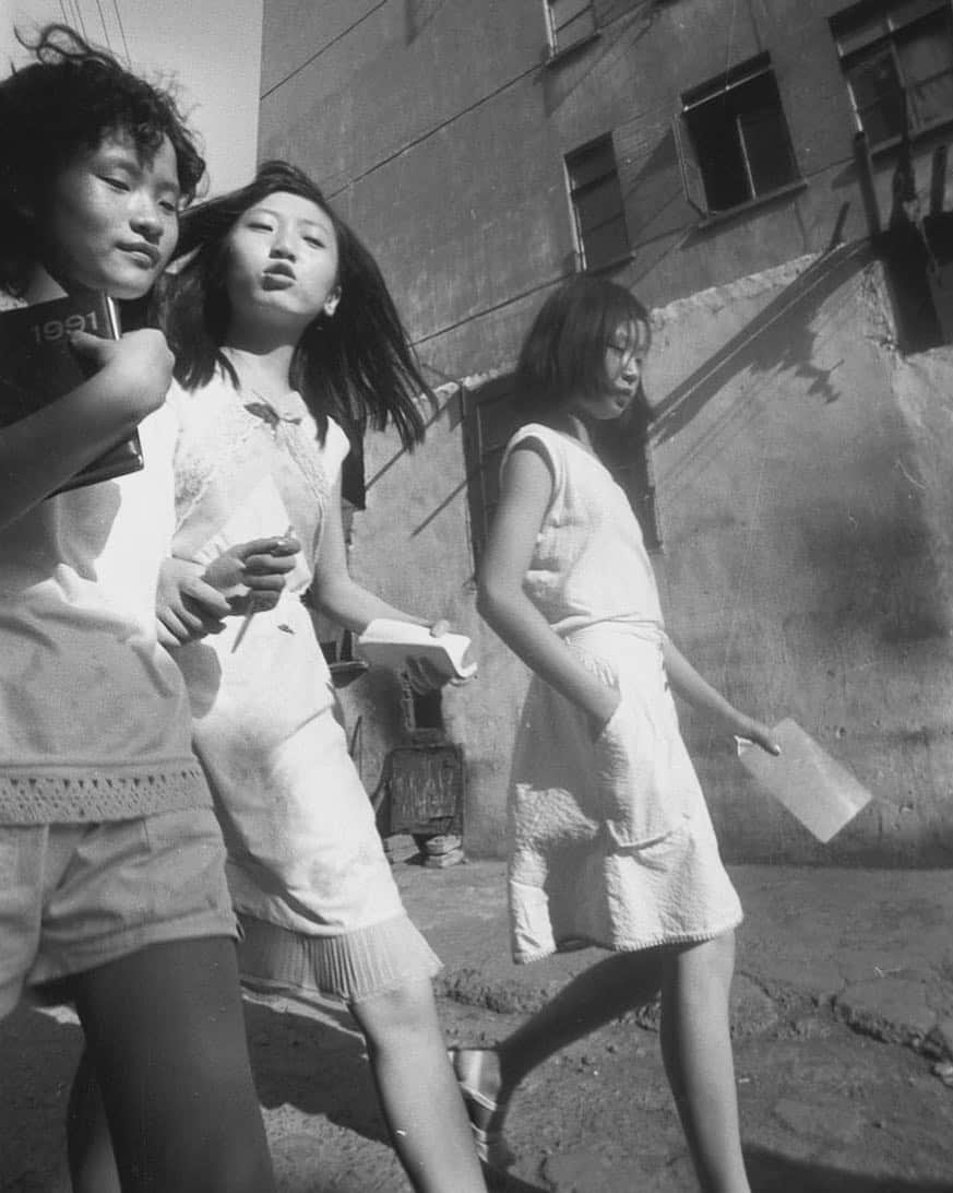 Meganさんのインスタグラム写真 - (MeganInstagram)「Lu Yuanmin 陸元敏 〰 Shanghai Girls, 1990 #shanghaigirl #shanghai #luyuanmin」7月31日 6時46分 - zanzan_domus
