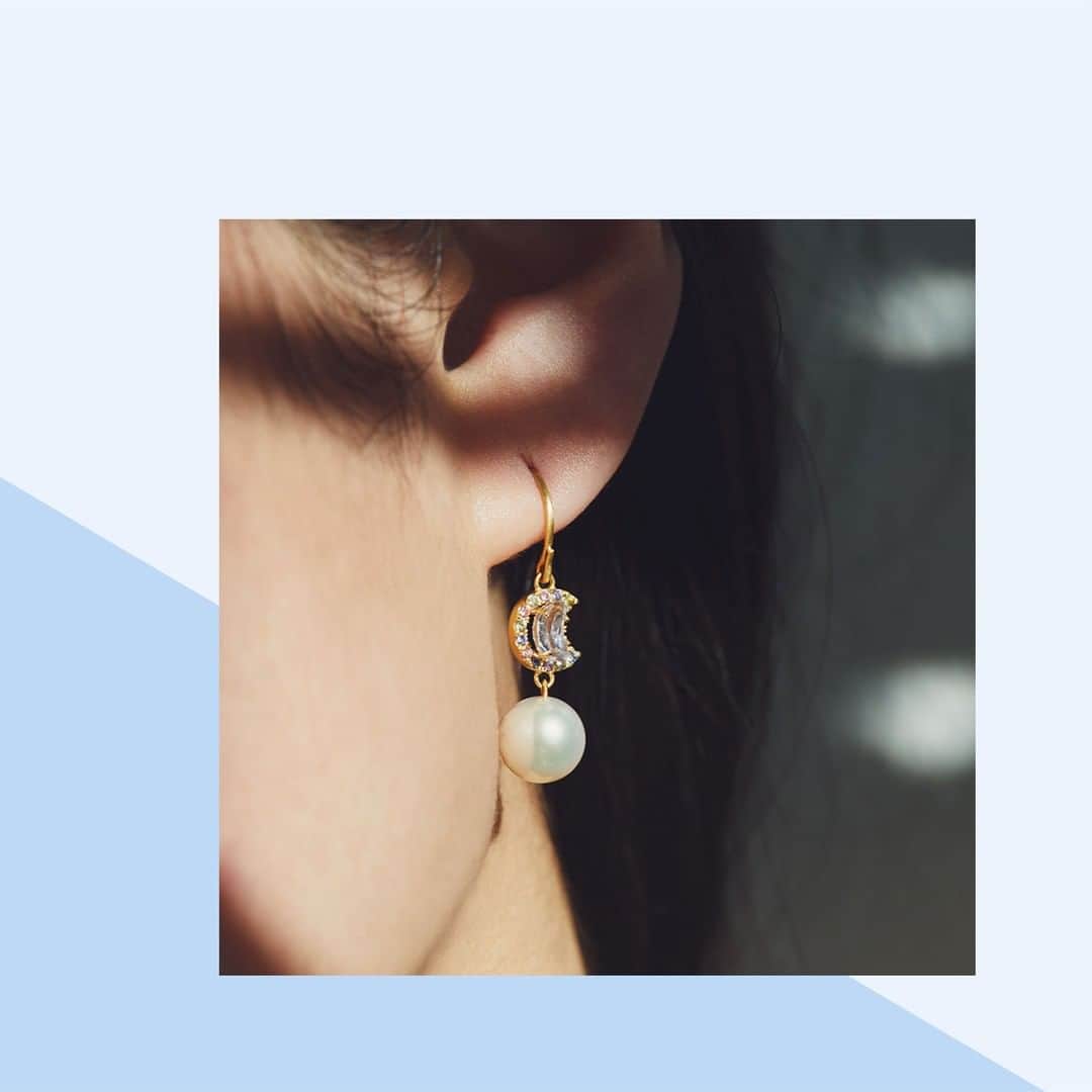 TASAKIさんのインスタグラム写真 - (TASAKIInstagram)「Stack them, sway them; with subtle uniqueness and sophistication comes the jewellery of TASAKI by MHT. #TASAKI #MHT #TASAKIbyMHT #precioussweetnight」7月31日 18時00分 - tasaki_intl