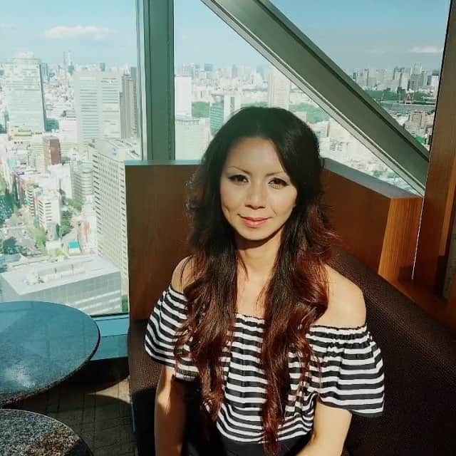SILVA（DOUBLE SUGARSOUL）のインスタグラム：「スタイリストのWAKANAさんからお祝いメッセージが届きました！  #wakana #stylist #silva_da #doubletakako #sugarsoul #megamix20th #upload」
