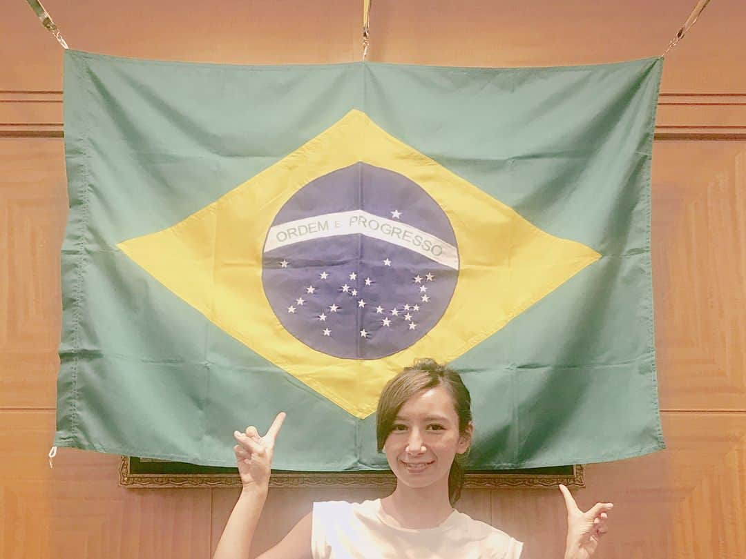 後藤ティファニーのインスタグラム：「2020年東京五輪で、相模原市にブラジル選手団(競泳、飛込シンクロナイズドスイミング、女子サッカー、女子バレーボール 、フェンシング、バドミントン、カヌースプリント)が事前キャンプをする事が決まっているのですが！！！🇧🇷🇯🇵 今ブラジル代表水泳チームの選手団が日本に来日していると言う事で、歓迎セレモニーが行われました✨  SC相模原でのご縁もあり、パーティーの司会を務めさせていただきました😭💓 ど緊張しましたが…東京五輪に少しでも関われた事、本当に嬉しく思います！！！ 本当にオリンピックが楽しみで仕方ない！！ 通訳ボランティアの方々ともお写真撮らせていただきました！ そして、SC相模原のブラジル選手団🇧🇷ジョン選手、チッキーニョ選手、トロ選手とも📷✨ すごく、貴重な体験ができた1日でした😭💓💓」