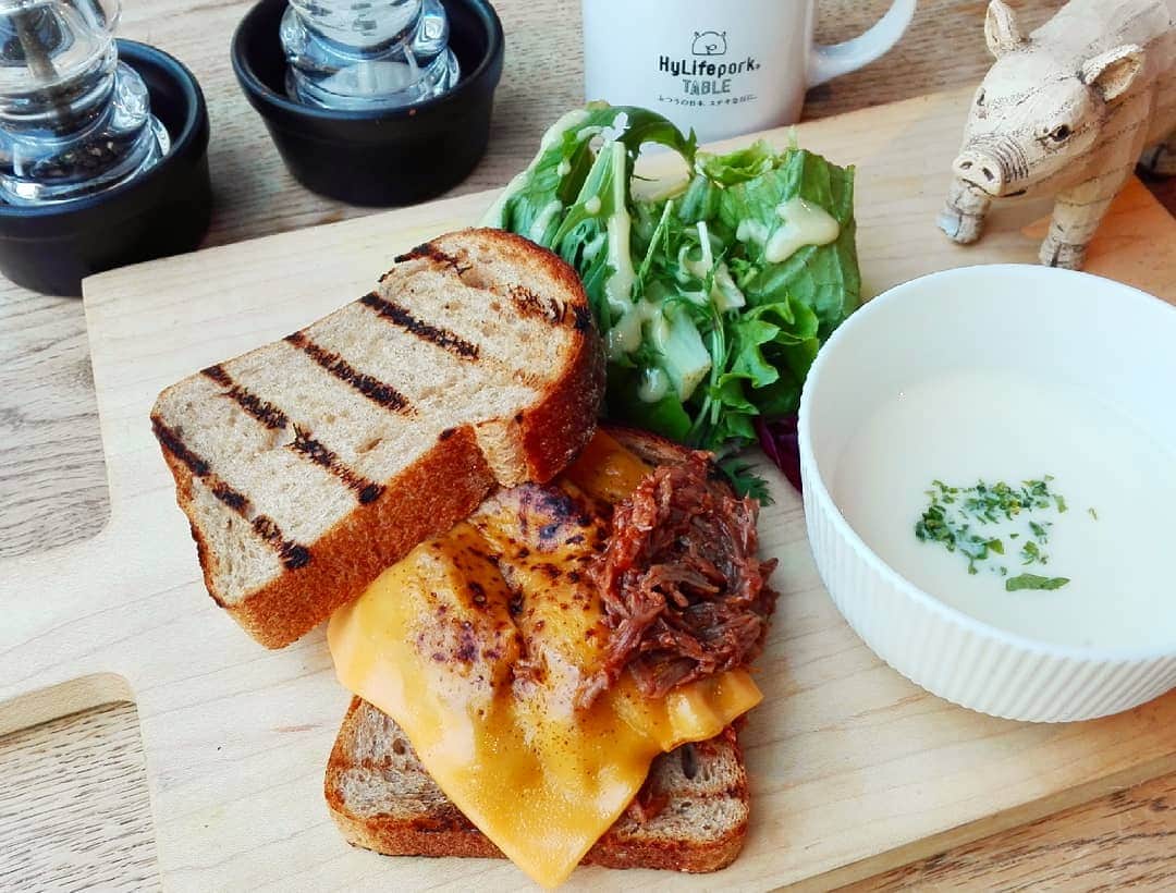 HyLifeporkTABLE代官山のグルメインスタ