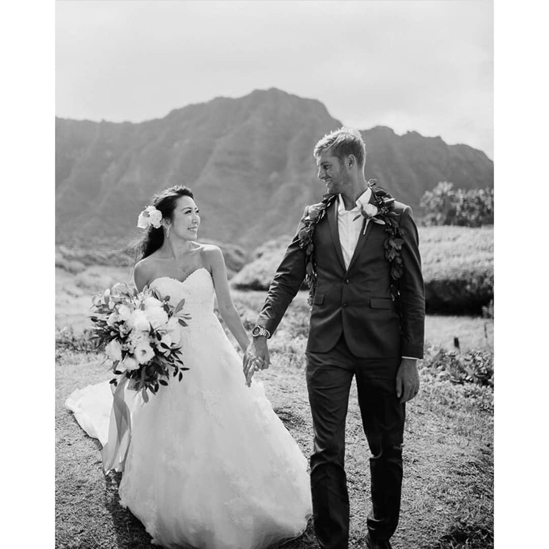 のインスタグラム：「大好きな友達が結婚しました❤ ほんとうにすっごい素敵な結婚式でした💒 2人が出会った時からそばにいて、まさかこんな日が来るとは思わなかったけど沢山の幸せをいつも分けてもらってます❤︎ いつもありがとう！ そしておめでとう❤︎ I love you !!! It was truly an honor to able to stand by my best friend on her wedding day.  Wishing you a future full of love! Congratulations!!!! . #初めてのスピーチ #大好き」