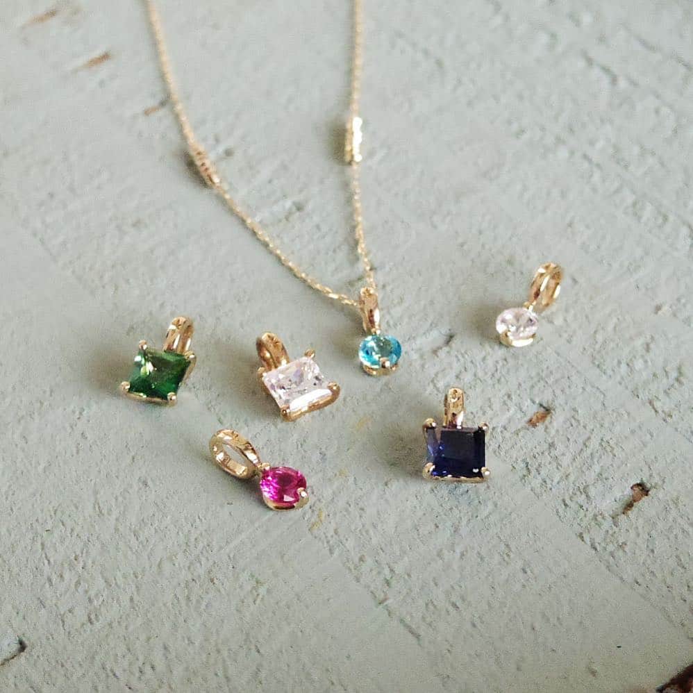 STAR JEWELRY Girlのインスタグラム