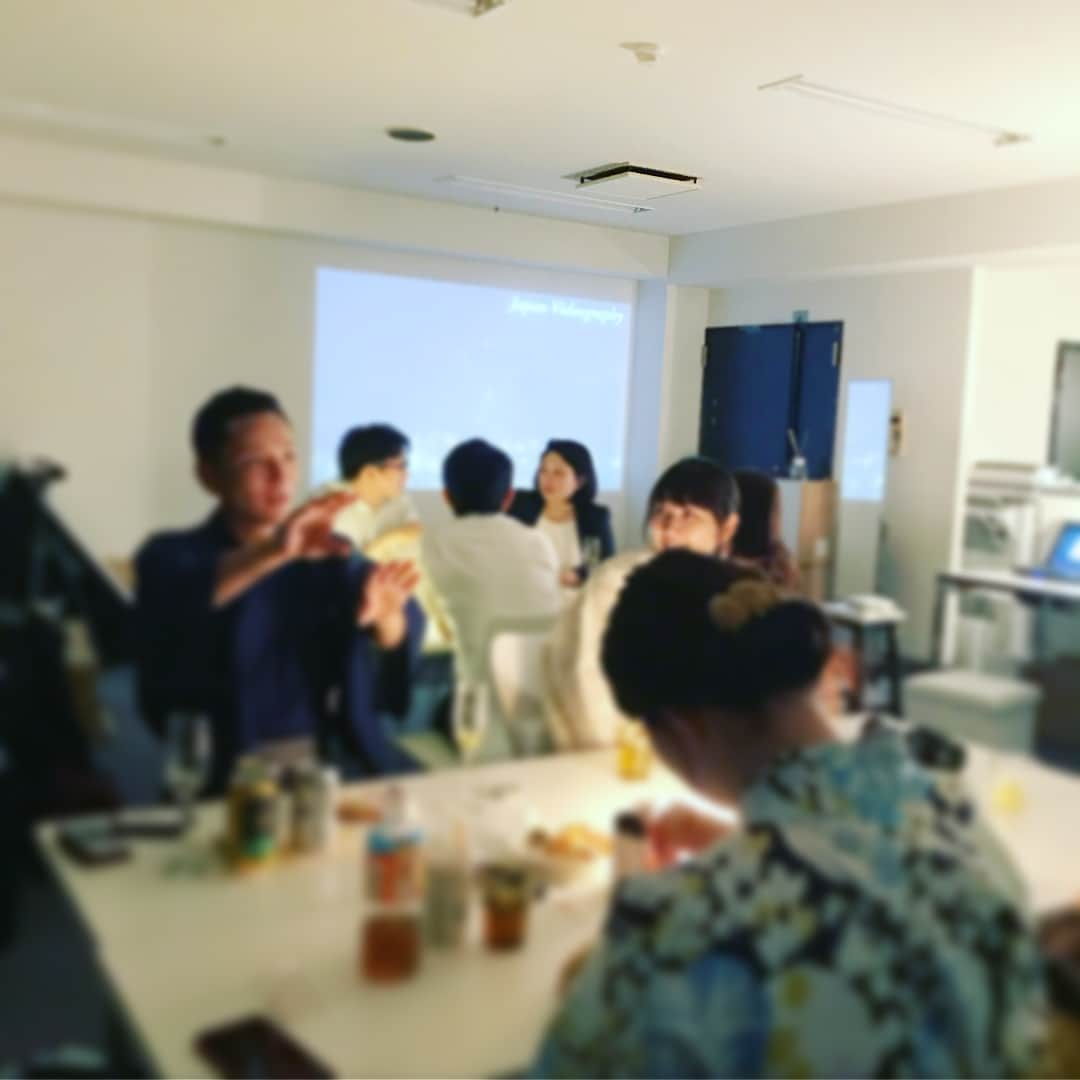 NINE SENSE Inc.さんのインスタグラム写真 - (NINE SENSE Inc.Instagram)「毎年恒例の従業員の慰労&異業種交流花火パーティー🎆 平日にもか関わらず弊社にお越しいただきありがとうございました🙇‍♀️CIBOさんのお料理も美味しかったですー😊💕 #花火 #toyama #fireworks」8月2日 15時46分 - ninesense