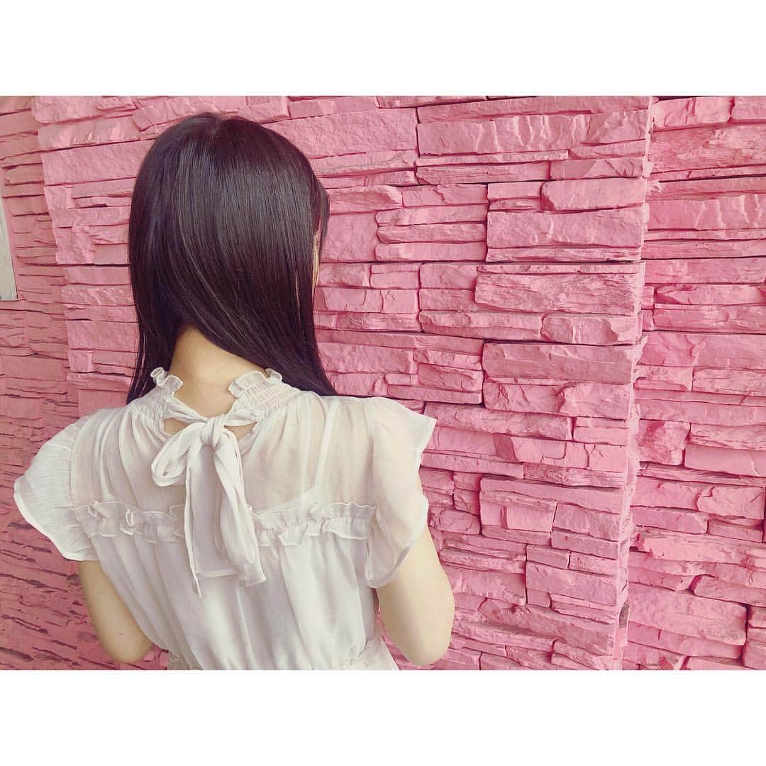 上西怜さんのインスタグラム写真 - (上西怜Instagram)「⠀ #bubbles 👗👡 後ろのリボン🎀がお気に入り✨ ⠀ #ファッション #fashion #时尚 #패션  #私服 #사복 #love  #좋아요 #즐겨찾기 #😍❤️ ⠀」7月9日 21時44分 - jonishi_rei