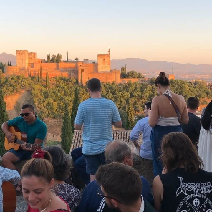 ブライアン・オーサーのインスタグラム：「Beautiful #granada and the #alhambrapalace #flamenco #javierfernandez summer camp. Great first day」