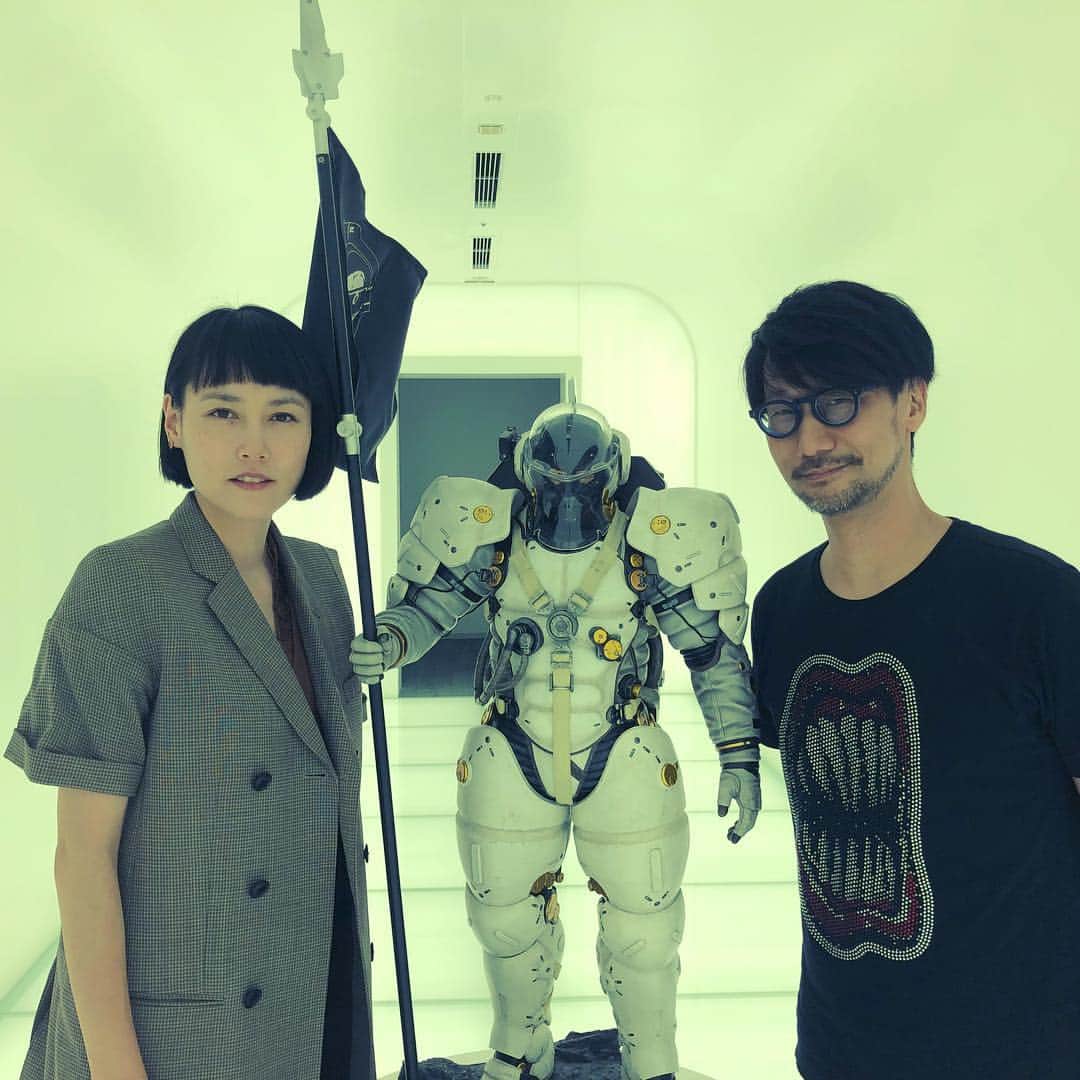 菊地凛子さんのインスタグラム写真 - (菊地凛子Instagram)「With Mr Hideo Kojima at his office. I was so excited!! 😆🙏」7月10日 23時17分 - rinkokikuchi