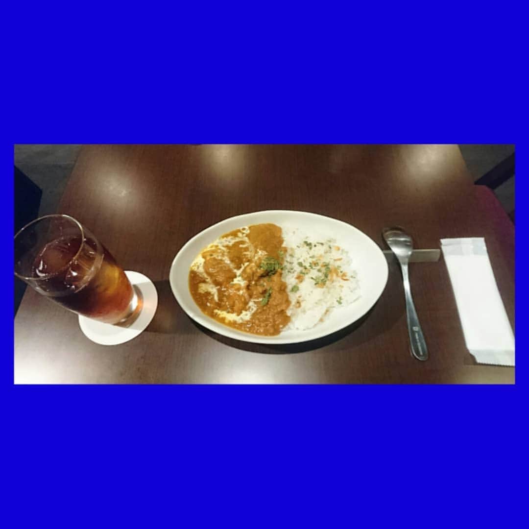 mizuhoのインスタグラム：「ㅤㅤㅤㅤ lunch  It is lunch of the other day. Curry rice with anchovy salad, delicious with fruity taste!ㅤㅤㅤㅤ 昼食  先日の昼食です。 アンチョビのサラダにカレーライス、フルーティーな味で美味しかったです‼」