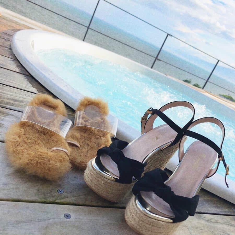 さーぽんさんのインスタグラム写真 - (さーぽんInstagram)「歩きやすくて可愛い靴たち👠💋 タグ見てね✔︎ #夏 #summer #プール #海 #靴  #emiriawiz #エミリアウィズ」7月11日 12時04分 - rk_27829