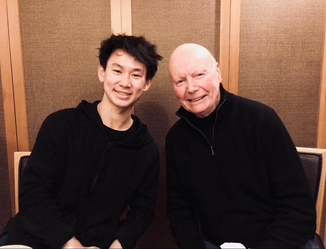 デニス・テンのインスタグラム：「Happy birthday to the man with whom I shared the best moments in my life.」