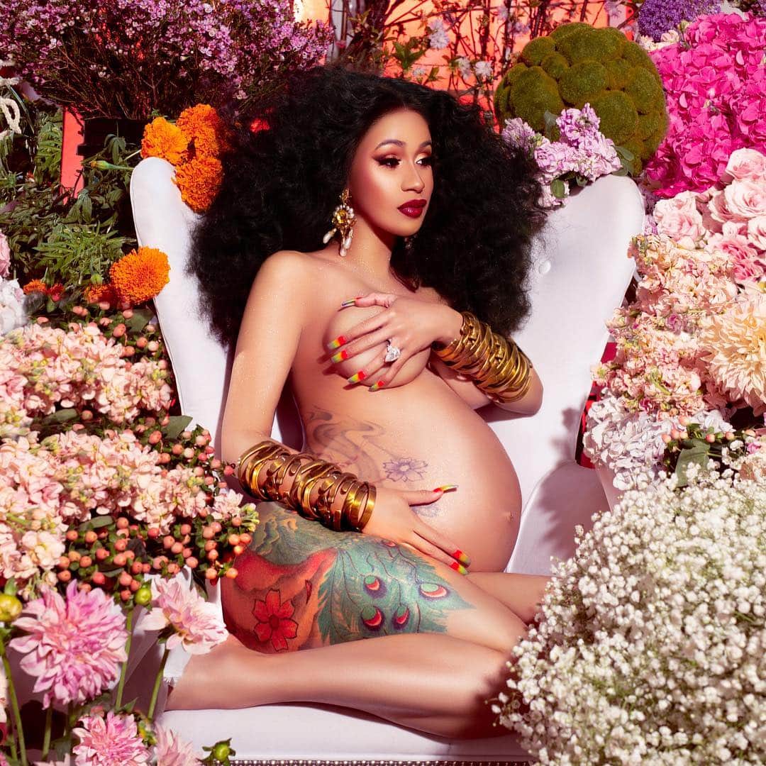 Coveted Societyのインスタグラム：「Welcome baby Kulture 7/10/18❤️ CONGRATS @iamcardib @offsetyrn #baby #cardib」