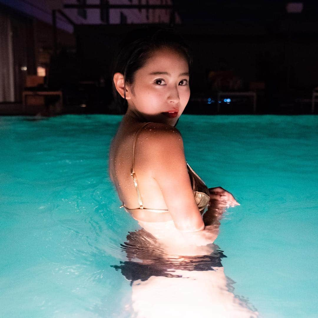 十枝梨菜さんのインスタグラム写真 - (十枝梨菜Instagram)「phot by @_21tm_  #la#十枝梨菜#rinatoeda#pool#nightpool」7月12日 19時03分 - rinatoeda0611