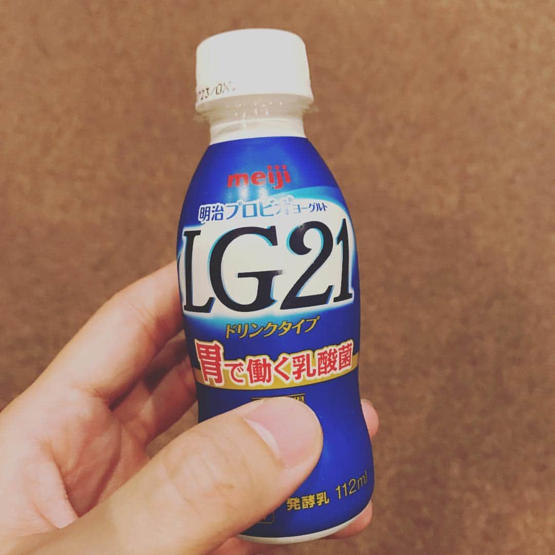 木村良平さんのインスタグラム写真 - (木村良平Instagram)「細谷さんに、胃腸を大切にと熱弁されたので。」7月12日 23時35分 - ryouhey_drunk