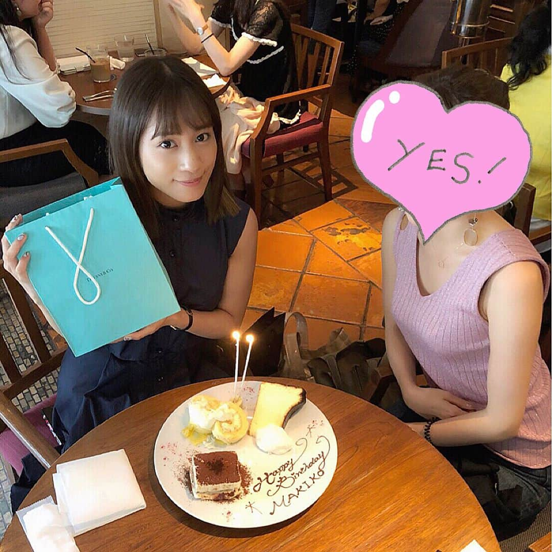 斉藤真木子さんのインスタグラム写真 - (斉藤真木子Instagram)「先日、お友達がランチ中にサプライズでお誕生日をお祝いしてくれました…♥︎感謝感激！マジで持つべきものは友だよな〜！あ、お祝いは年中無休で受付中です☺︎☺︎」7月12日 23時46分 - saitomakiko628