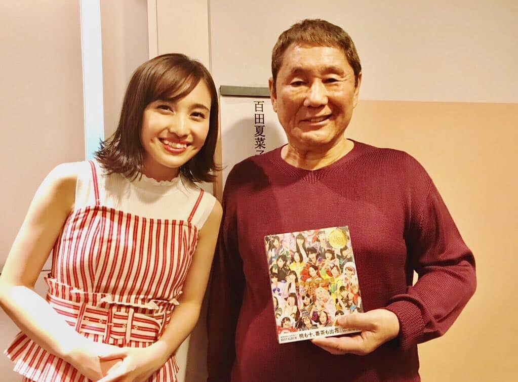 百田夏菜子さんのインスタグラム写真 - (百田夏菜子Instagram)「本日22時から たけしのニッポンのミカタ! ぜひ見てください☺️ この写真は収録後にとっていただきました…😳！ 宝物です。」7月13日 21時14分 - kanakomomota_official