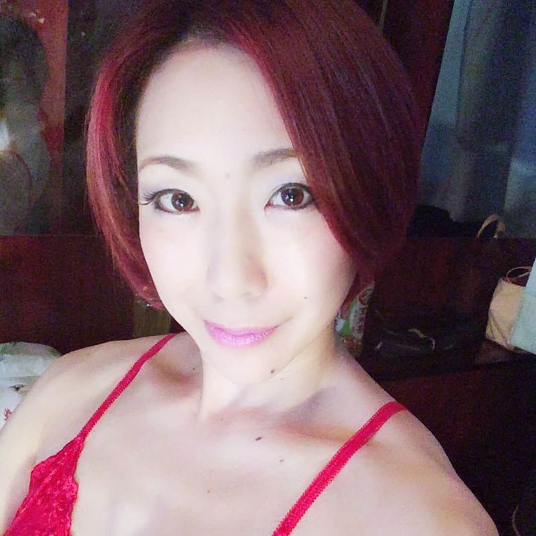 若林美保のグルメインスタ