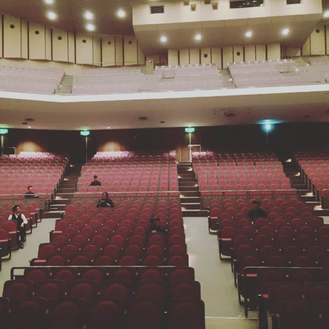 林部智史さんのインスタグラム写真 - (林部智史Instagram)「愛媛松山公演でした！ 今回は中ホールだったので、 いつか写真の大ホールで。」7月14日 16時14分 - hayashibe_satoshi