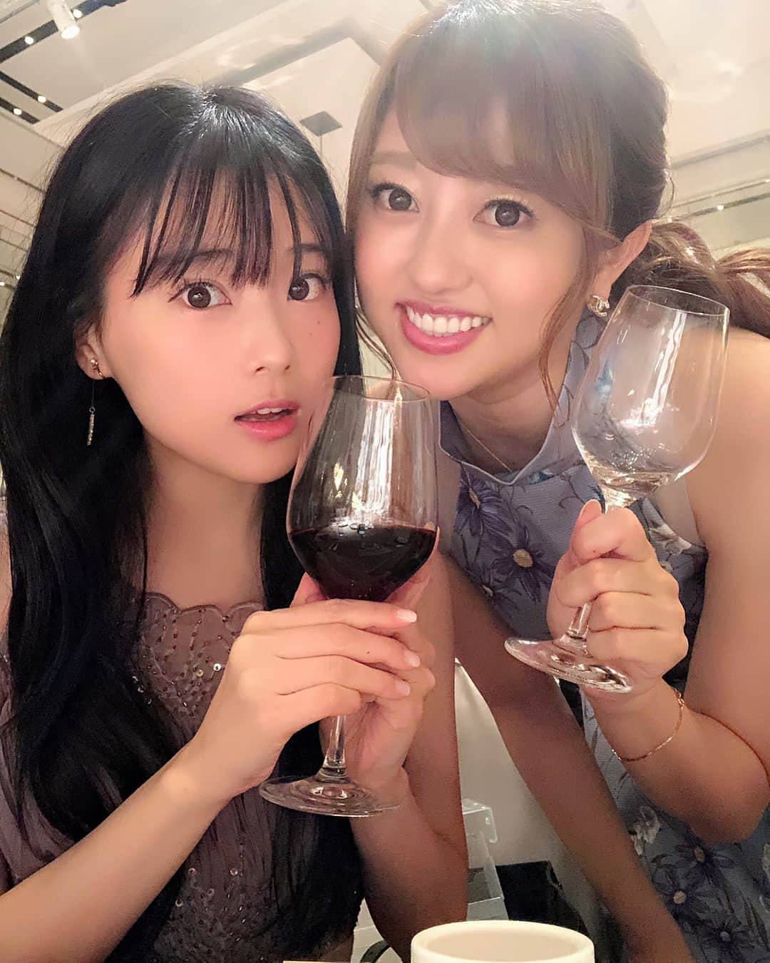 重盛さと美さんのインスタグラム写真 - (重盛さと美Instagram)「人妻😍☺️😚💋💋❤️ #かわいい#キラキラ#しっかり者#うるさい」7月14日 18時37分 - satomi_shigemori