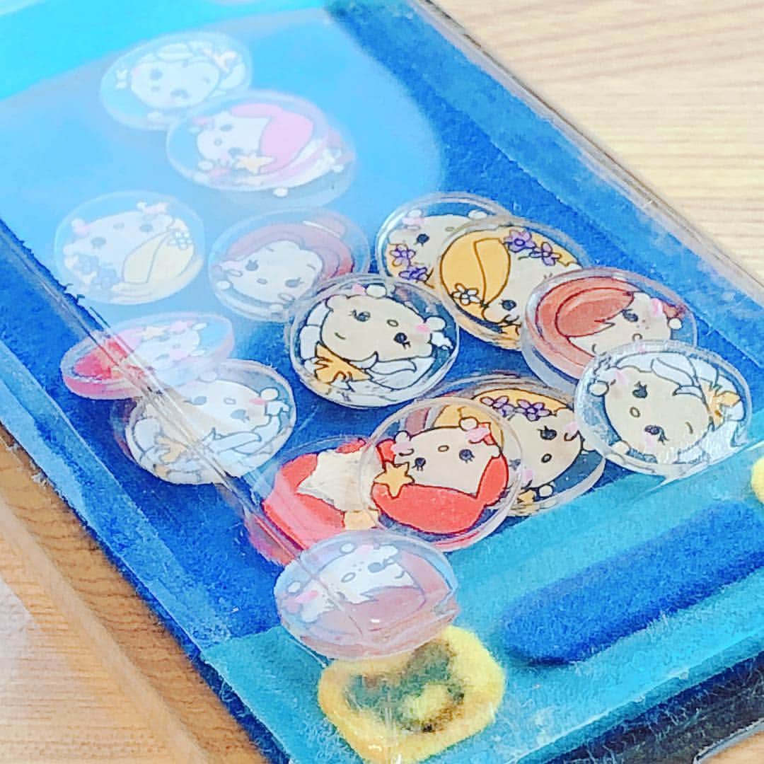 みのりんのインスタグラム：「I made this iPhone case with moving Tsumtsum inside!! All dollar store products!! Who is your favorite tsumtsum character? ツムツム風のケースを100均の材料だけで作ってみたよ！！みんなの好きなツムツムのキャラを教えてね💓  #tsumtsum #disney #ariel #elsa #frozen #anna #belle #beautyandthebeast #rapunzel #tangled #diy #phone are #I staging #cute #instagram #creative #drawing #instaart #art #iphone #iphoneケース #ディズニー #ツムツム #アリエル #エルサ #アナ #ラプンツェル #塔の上のラプンツェル #アナと雪の女王 #100均」