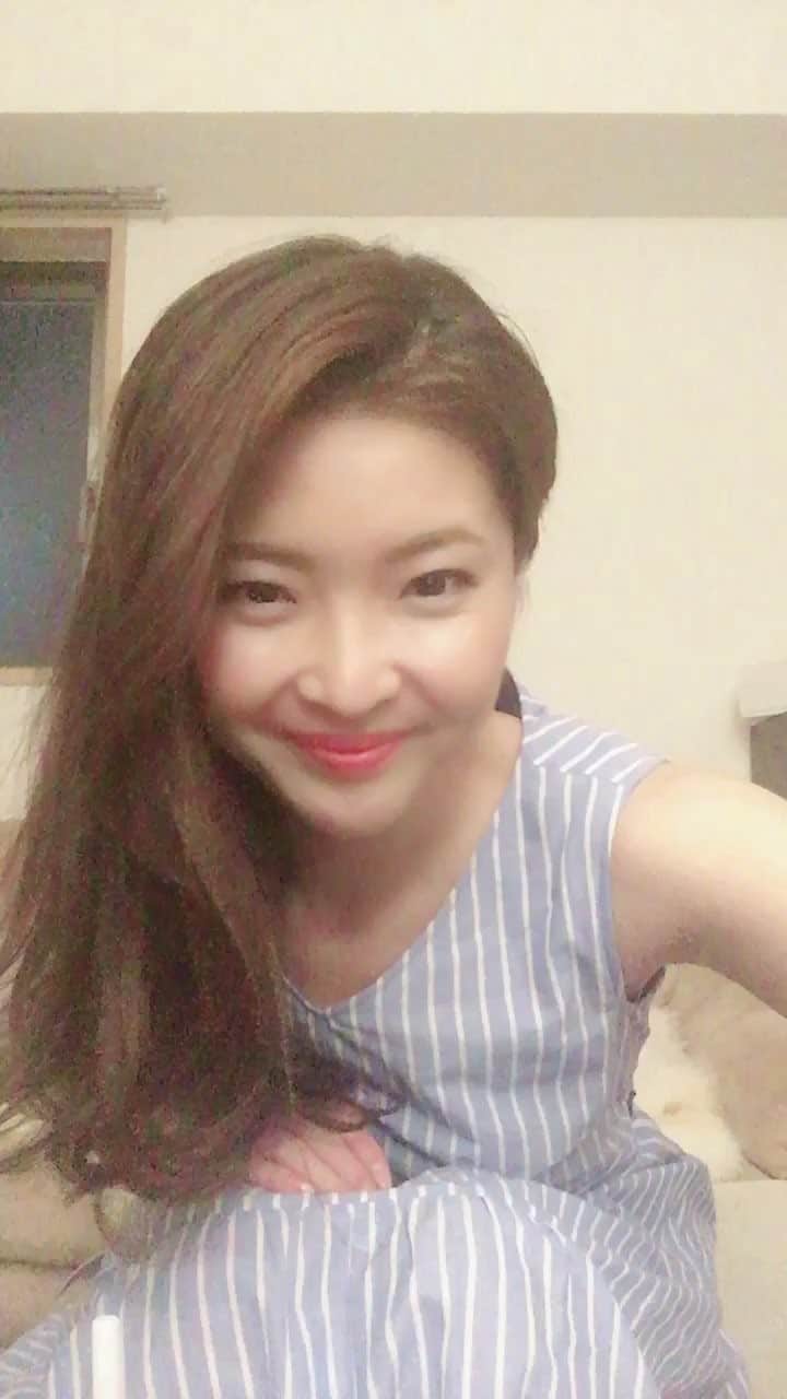 福良真莉果さんのインスタグラム動画 福良真莉果instagram ジンギスカーーン 曲古いかな 笑 7月14日 21時14分 Marikaaa358