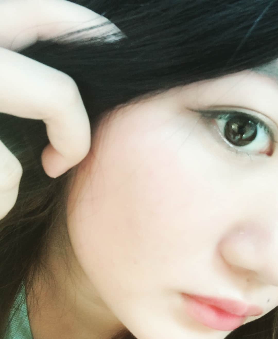 西平風香さんのインスタグラム写真 - (西平風香Instagram)「今日はデート♡しっかりメイクした。髪色もいい感じになってきた。 #まだ部屋着」7月15日 10時36分 - fuukanishihira