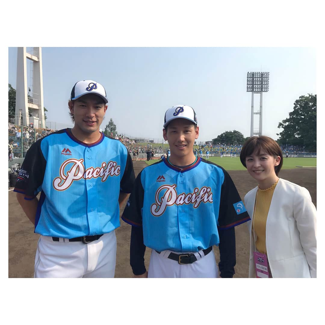 宮司愛海さんのインスタグラム写真 - (宮司愛海Instagram)「昨日は、熊本で行われたプロ野球オールスター第２戦の取材に行ってきました！ 最高気温35度という暑さの中、たくさんのファンの皆さんが熱視線を送ったのはプロ野球界の大スターたち✨ 地元の少年少女野球チームの子供たちも、大興奮しているようでした。 S-PARKの取材にご協力いただいた皆様、ありがとうございました！ 今日はこれから東京に戻って取材です！💨 . 毎日暑い日が続きます...。 特にこの度の豪雨で被災された皆様におかれましては、本当につらく厳しい日々を送られていることと思います。 どうか皆様ご無理をなさらず、少しでもお休みをとりながら過ごしてくださいね。」7月15日 9時57分 - manami_miyaji