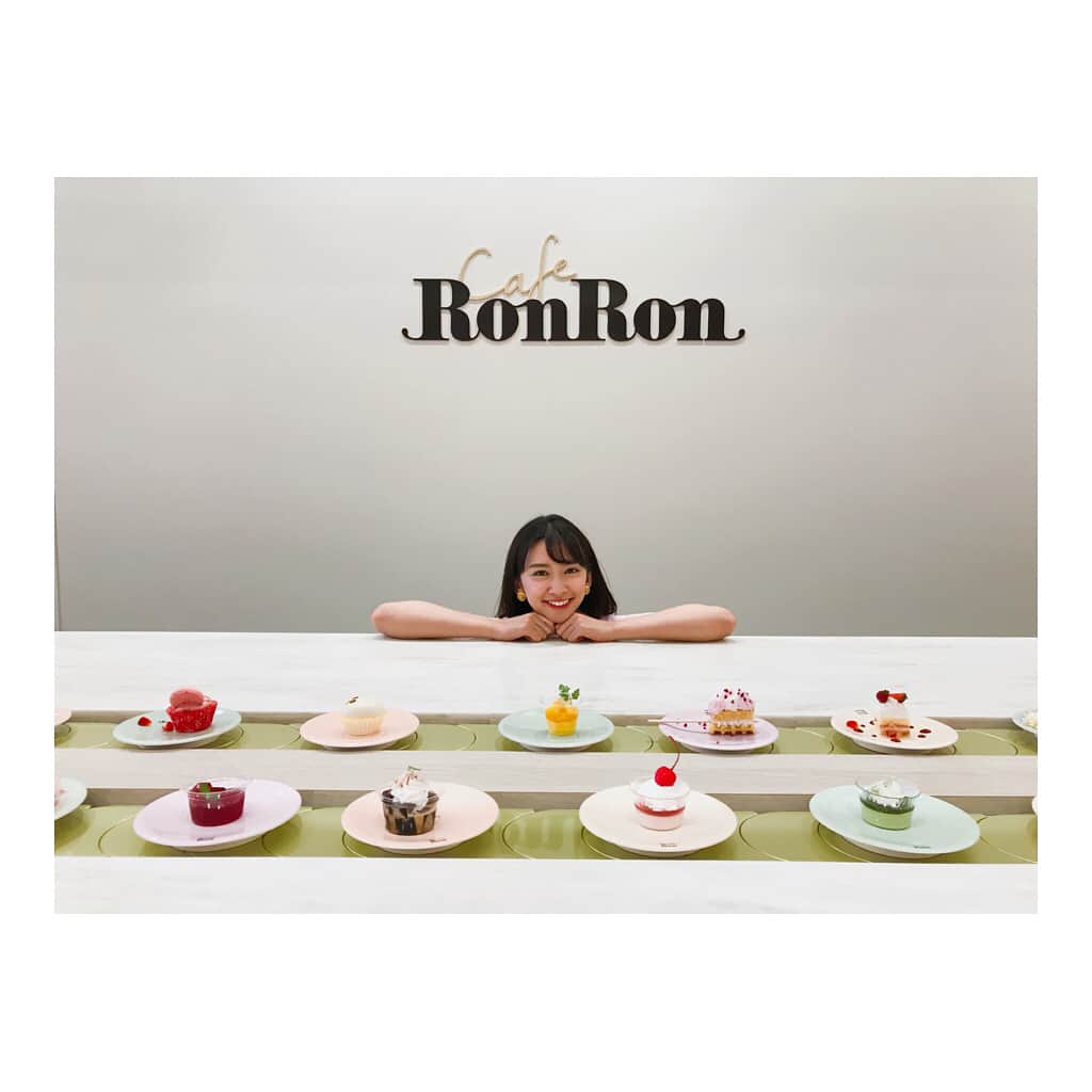小泉遥さんのインスタグラム写真 - (小泉遥Instagram)「. 明日から原宿にオープンする MAISON ABLE Cafe RonRonさんの 回転スイーツが本当に可愛すぎる🍰💗 40分食べ放題で1800円とか最高🙌 オープンしたらまた行きたいな〜🤤 . #maisonablecaferonron  #回転スイーツ」7月15日 19時43分 - koiharu_official