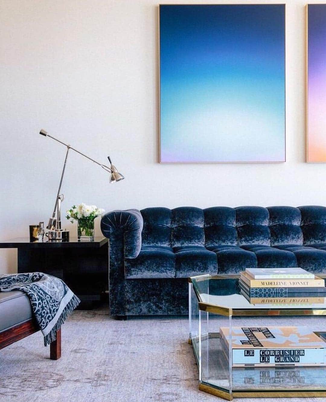 Roxy Sowlaty Interiorsのインスタグラム：「Saturday blues 💙💙💙 #inspo」
