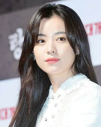ハン・ヒョジュのインスタグラム：「#hanhyojoo #한효주 [180618] (@hanhyojoo222) ♥️♥️♥️」