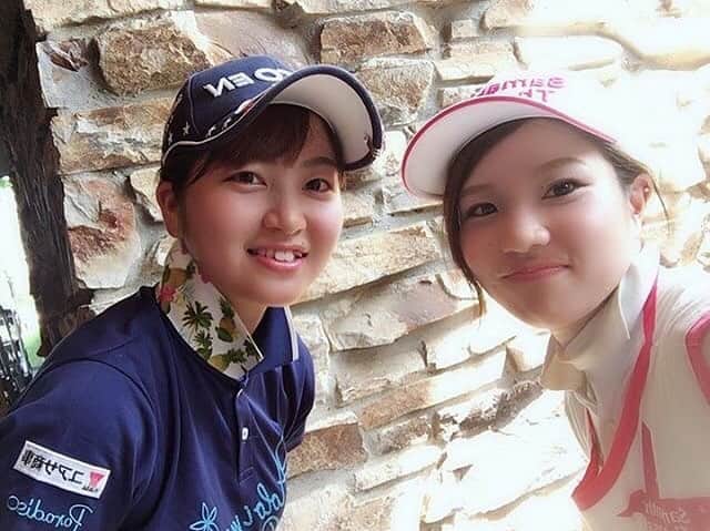 田辺ひかりのインスタグラム：「. いつも🤦‍♀️感じだけど . 今回はかっこいいプレーを見させてもらって楽しかった🌟 . キャディーさんも2年連続同じ( ˙꒳​˙ )💕 . 会えて嬉しかった🌟 . ありがとうございました🍎」