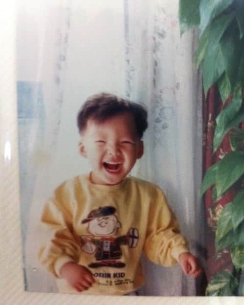 キム・ウビン（ファンアカウント）のインスタグラム：「#WooBinDay #HappyWooBinDay #KimWooBin #0716 🍰🎂 🎊🎈🎉」
