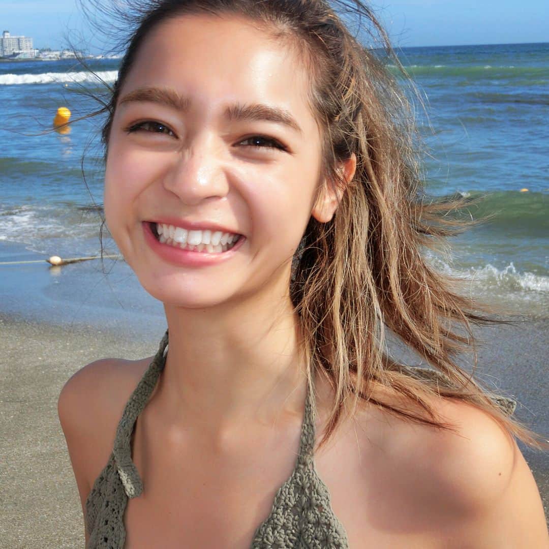 遠山茜子さんのインスタグラム写真 - (遠山茜子Instagram)「・ 7/16海の日🏝🌻 ・ ドアップ失礼しました… ・ #彼女と海なうに使っていいよ  やってみたかった。わら いまさら遅いけど… ・ でもあかねの場合 #小学生と海なうに使っていいよ になるねわら ・ #sea#day#summer#beach#summergirl #happy#smile#girl#sunny#good#海投稿#一旦#これ最後#たくさん#ごめんなさい#あかねこらいふ」7月16日 11時35分 - akane_016t