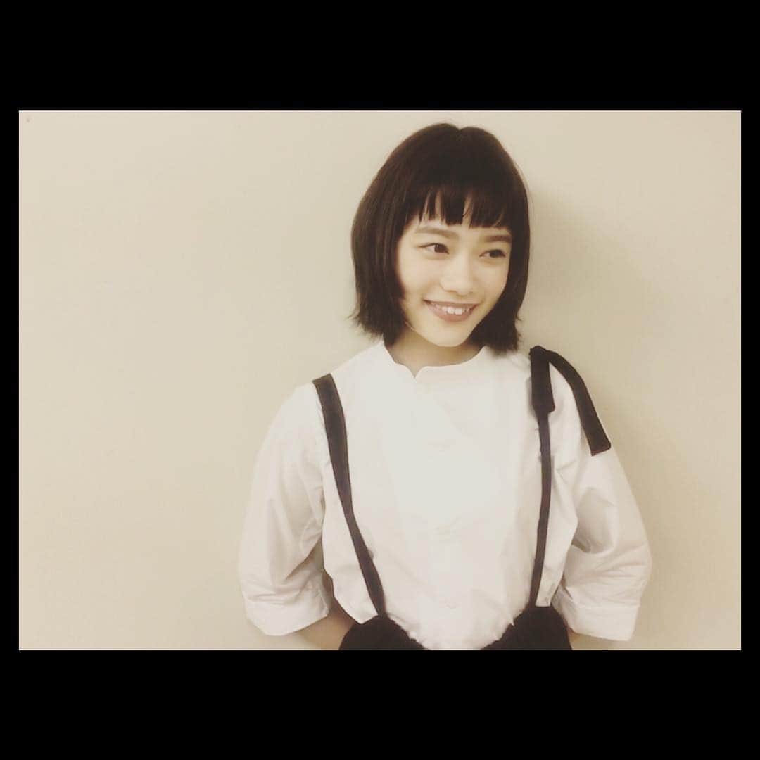 杉咲花のインスタグラム：「騎馬戦勝った！やった〜〜〜！🔴⚪️」
